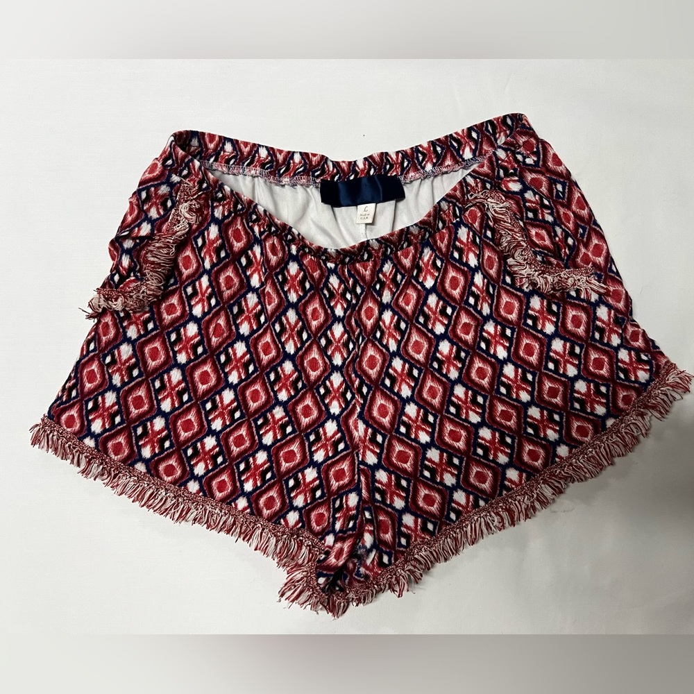 Aztec Lined Fringe Short